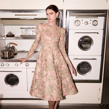 Load image into Gallery viewer, ANASTASIA