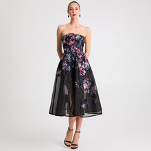 Load image into Gallery viewer, VALERIA