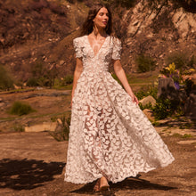 Load image into Gallery viewer, CLARA