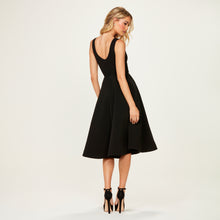 Charger l'image dans la galerie, HELENA