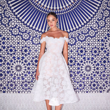 Load image into Gallery viewer, VALENTINA