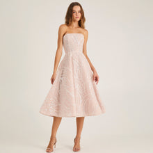 Load image into Gallery viewer, VIVI
