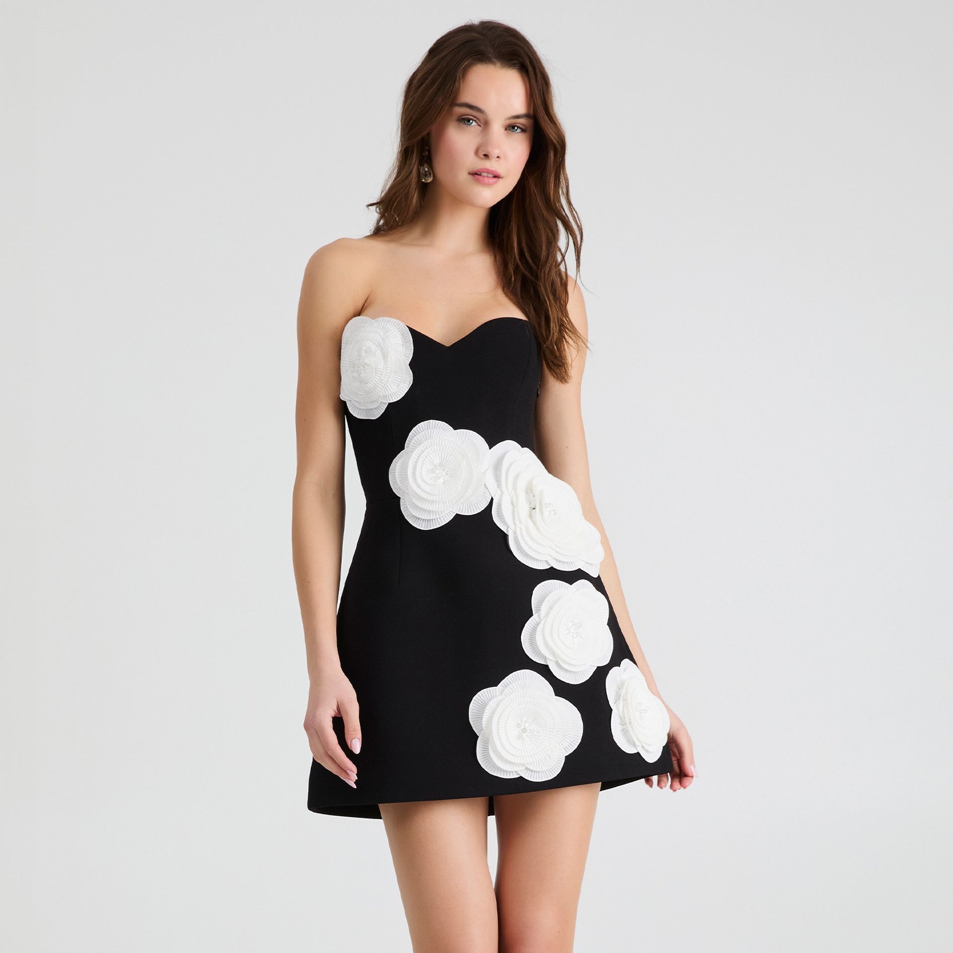 helsi gia strapless sweetheart 3d floral mini dress Size:Size S 82% Nylon / 18% For Love & Lemons look-elaine-one-shoulder-top-gold