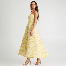 Load image into Gallery viewer, VIVIAN
